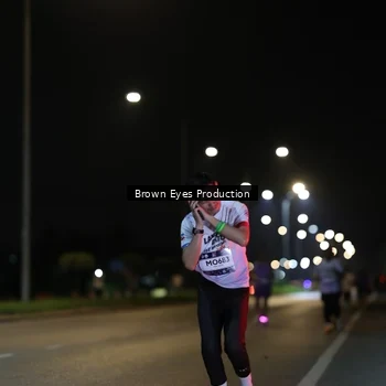 Runner Photo 7626059