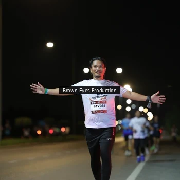 Runner Photo 7626066