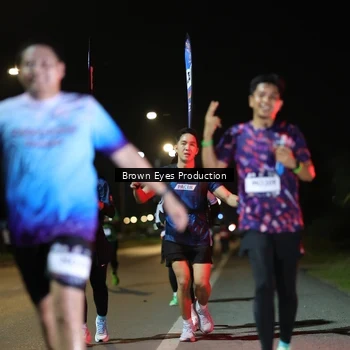 Runner Photo 7626072