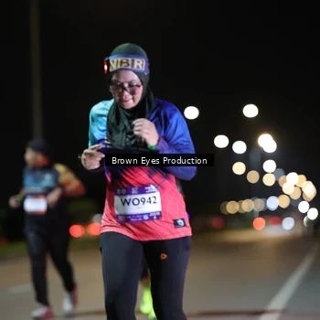 Runner Photo 7626075