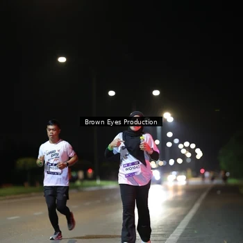 Runner Photo 7626092