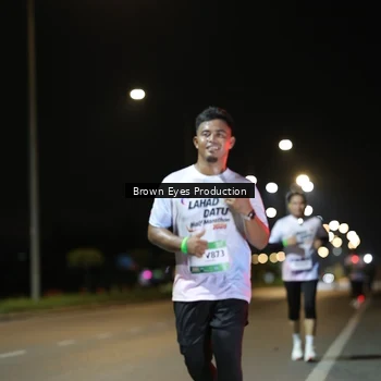 Runner Photo 7626098