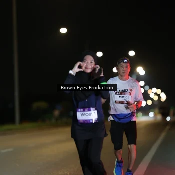 Runner Photo 7626111