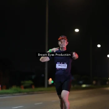 Runner Photo 7626114