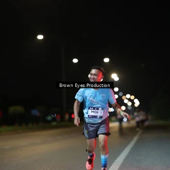 Runner Photo 7626134