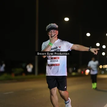Runner Photo 7626146
