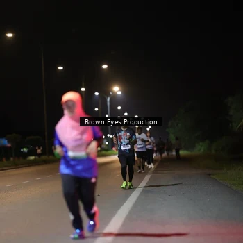 Runner Photo 7626148