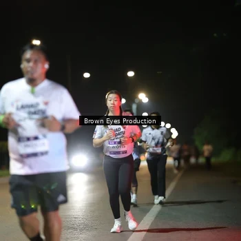 Runner Photo 7626154