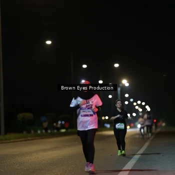 Runner Photo 7626168