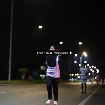 Runner Photo 7626203