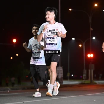 Runner Photo 7626210