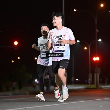 Runner Photo 7626211