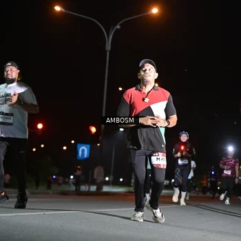 Runner Photo 7626271
