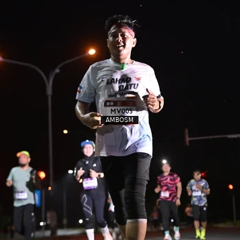 Runner Photo 7626274