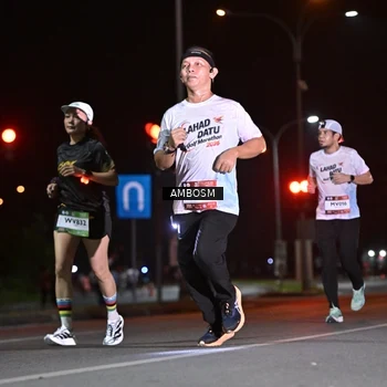 Runner Photo 7626310