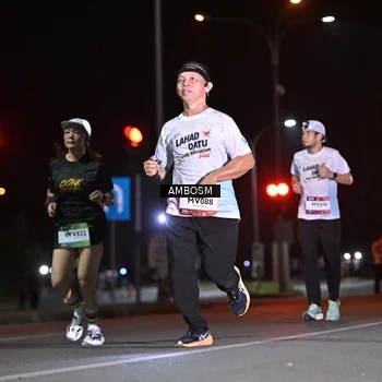 Runner Photo 7626312