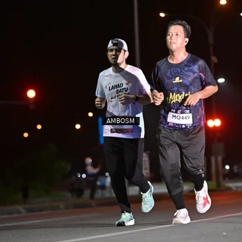 Runner Photo 7626319