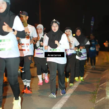 Runner Photo 7626342