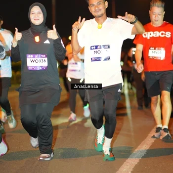 Runner Photo 7626352