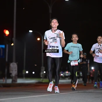Runner Photo 7626368