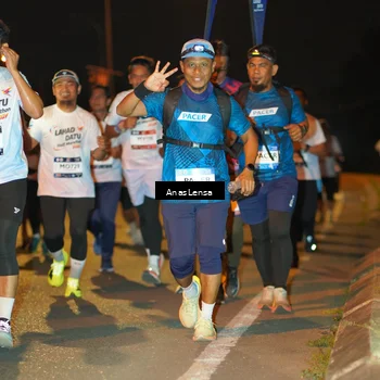 Runner Photo 7626381
