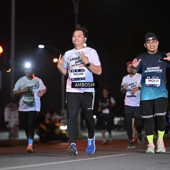 Runner Photo 7626406