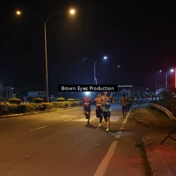 Runner Photo 7626427