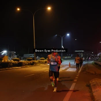 Runner Photo 7626428