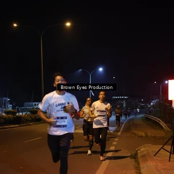 Runner Photo 7626438