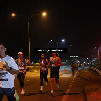 Runner Photo 7626439
