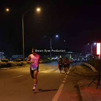 Runner Photo 7626443