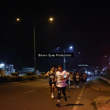 Runner Photo 7626451