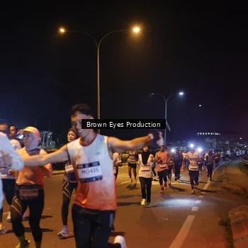 Runner Photo 7626463