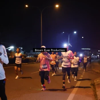 Runner Photo 7626467