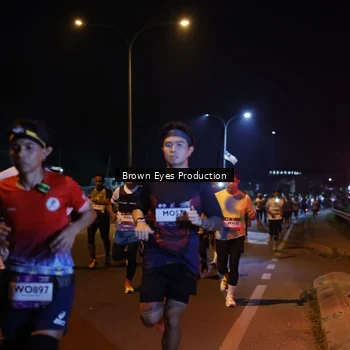 Runner Photo 7626478