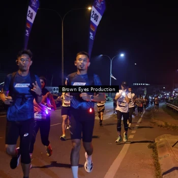 Runner Photo 7626485