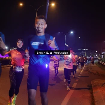 Runner Photo 7626486