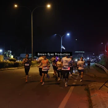 Runner Photo 7626493