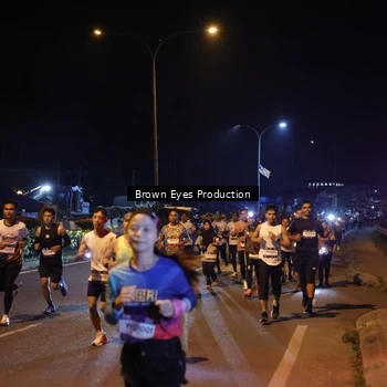 Runner Photo 7626520