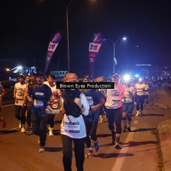 Runner Photo 7626529