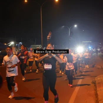 Runner Photo 7626537
