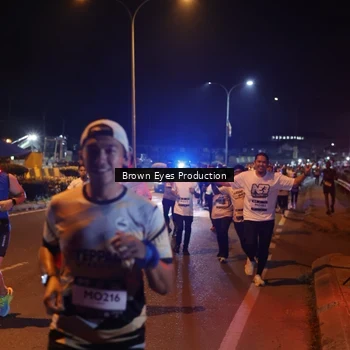 Runner Photo 7626540