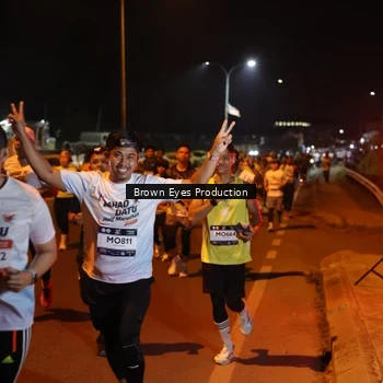 Runner Photo 7626561