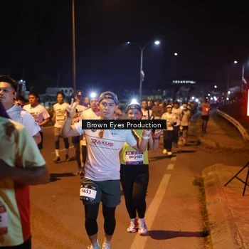 Runner Photo 7626569