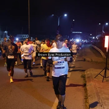 Runner Photo 7626578