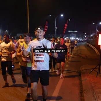 Runner Photo 7626579