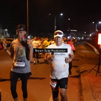 Runner Photo 7626580