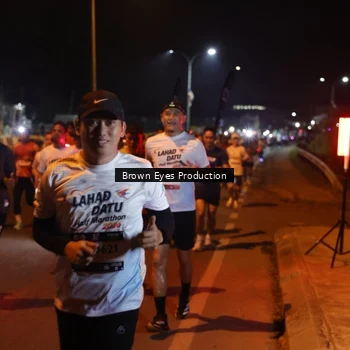 Runner Photo 7626581