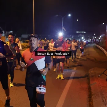 Runner Photo 7626592