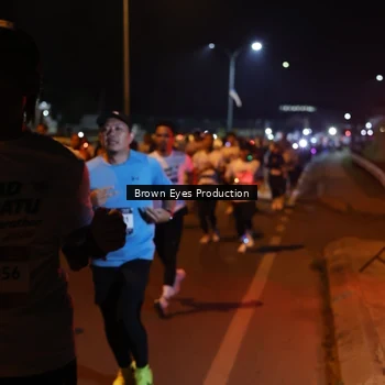 Runner Photo 7626598